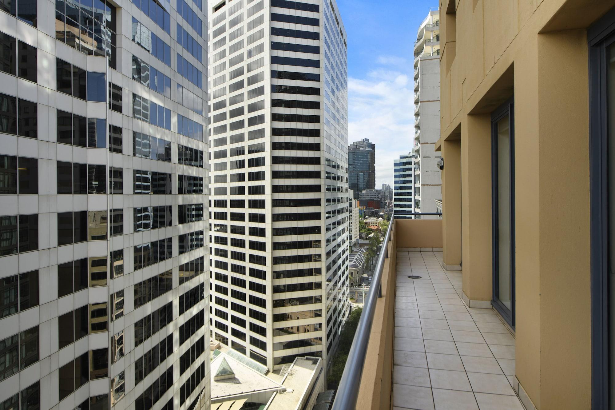 Seasons Harbour Plaza Aparthotel Sydney Exteriör bild