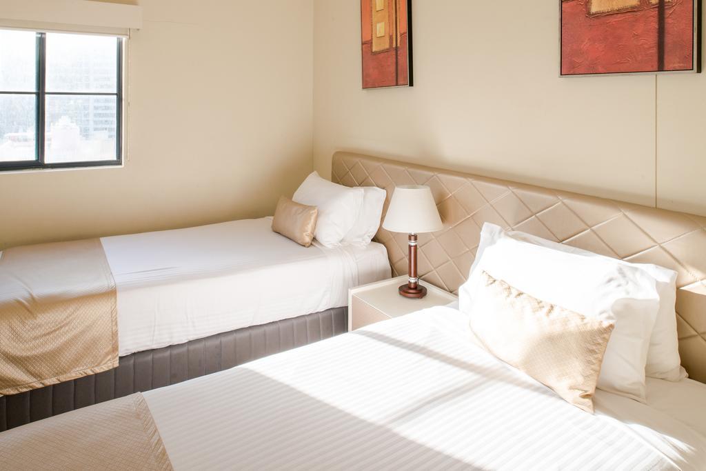 Seasons Harbour Plaza Aparthotel Sydney Exteriör bild