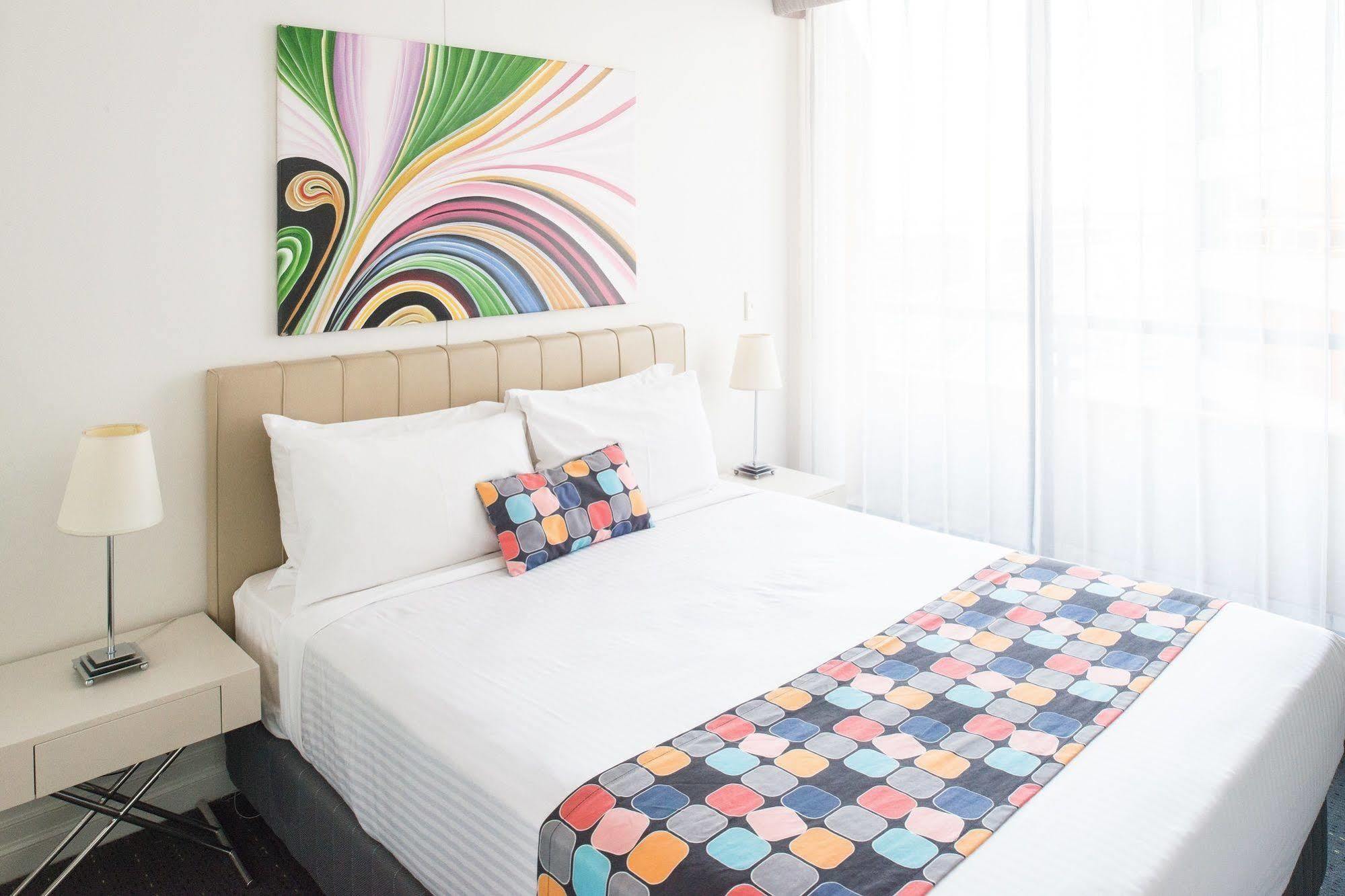 Seasons Harbour Plaza Aparthotel Sydney Exteriör bild